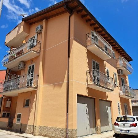 La Casa Vacanza Falcone Buitenkant foto