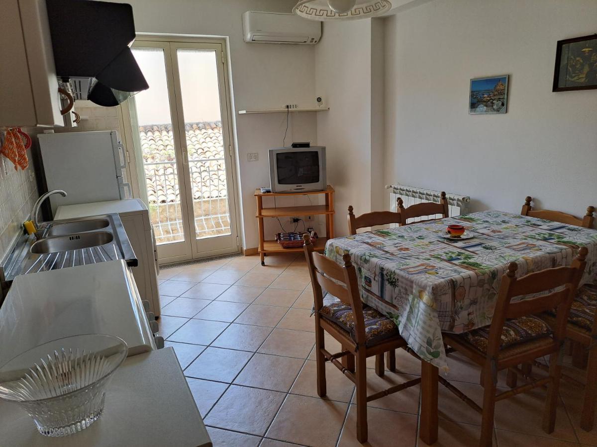 La Casa Vacanza Falcone Buitenkant foto